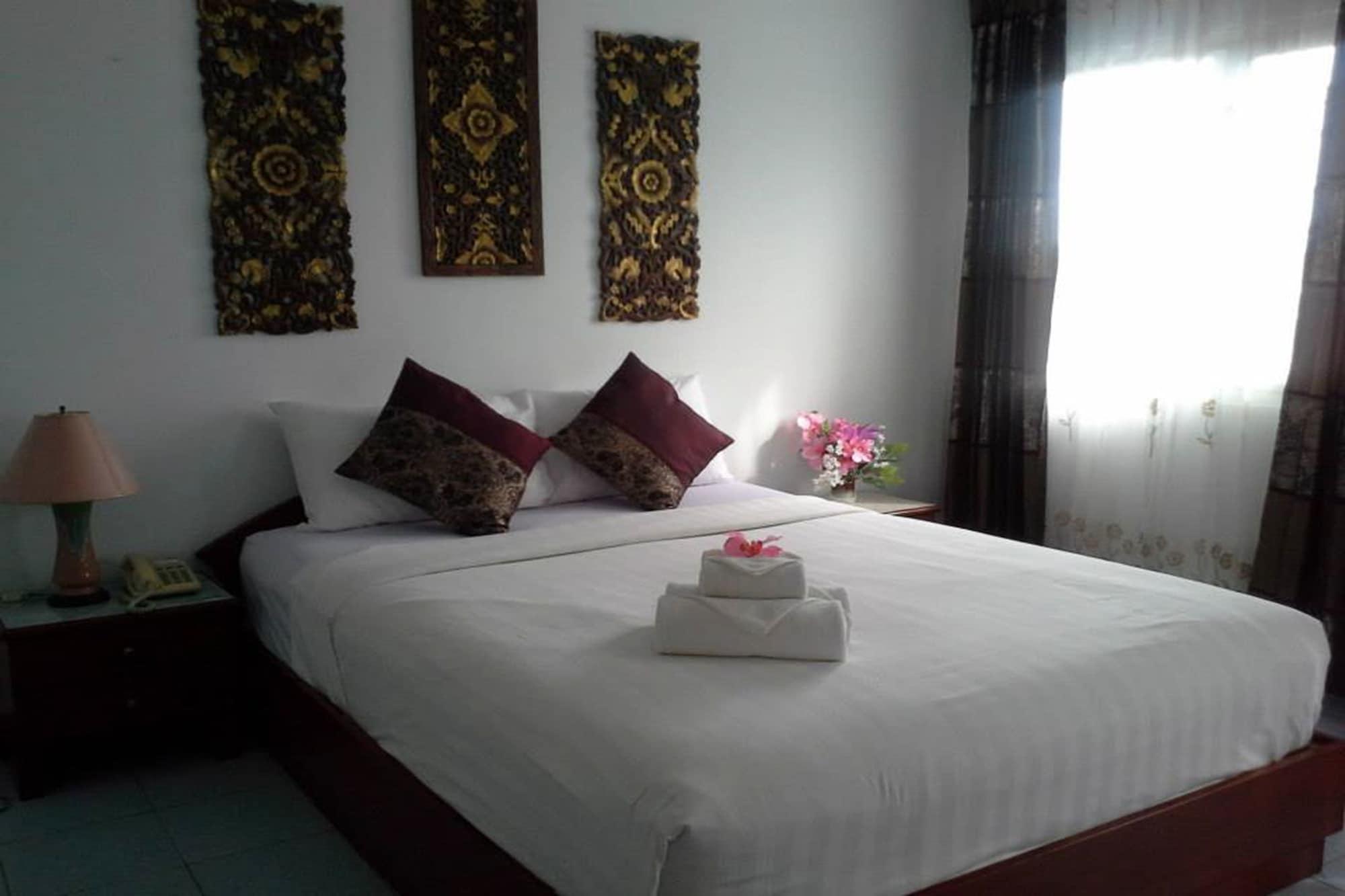 Regent Lodge Lampang Bagian luar foto