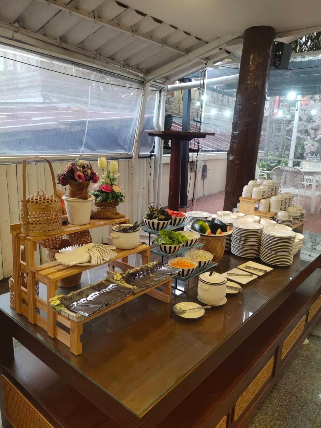 Regent Lodge Lampang Bagian luar foto